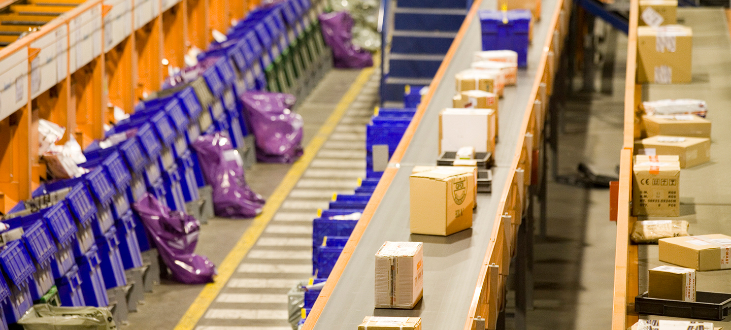 Máquina de divisão de encomendas.